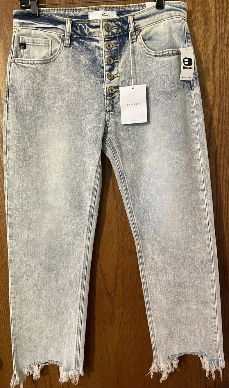 NWT KanCan Buckle Womens Crop Bootcut Jeans 11 / 29 Frayed Fringe Hem Light Wash